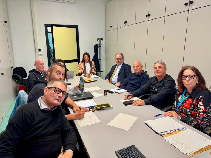 Radici Chimica, vertenza aperta per oltre 100 lavoratori. Regione Piemonte mantiene il tavolo sulla crisi