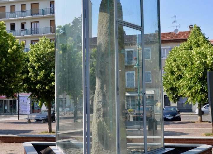 Il Lapis Longus di Chivasso: la pietra di 2.500 anni fa usata per umiliare i debitori – Piemonte da scoprire