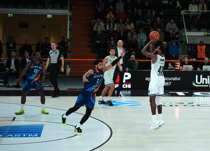 I leoni domano i lupi: Baglietto Derthona rimonta i Rostock Seawolves e cala il tris in Europa