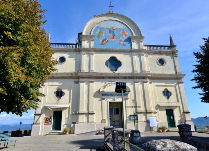 Il Santuario di Nostra Signora della Guardia, il balcone panoramico che domina Gavi
