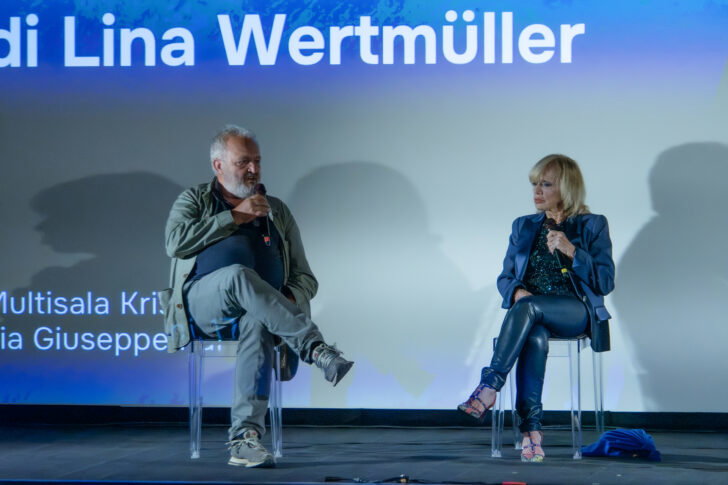 Rita Pavone al Kristalli: le foto di una serata tra cinema, musica e ricordi
