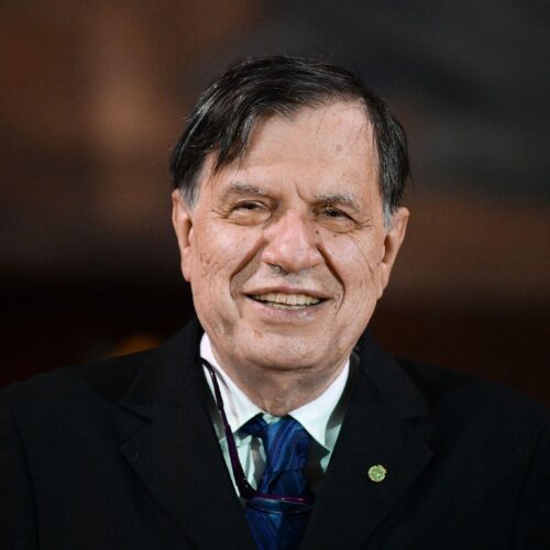 Al Nobel Parisi la laurea Honoris Causa da Upo e Università di Torino