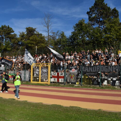 Derthona-Alessandria 1-3, i Grigi vincono il derby e restano in vetta
