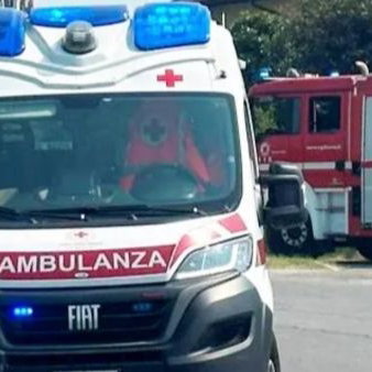 Schiacciato da un camion sul lavoro, muore 48enne a Baveno