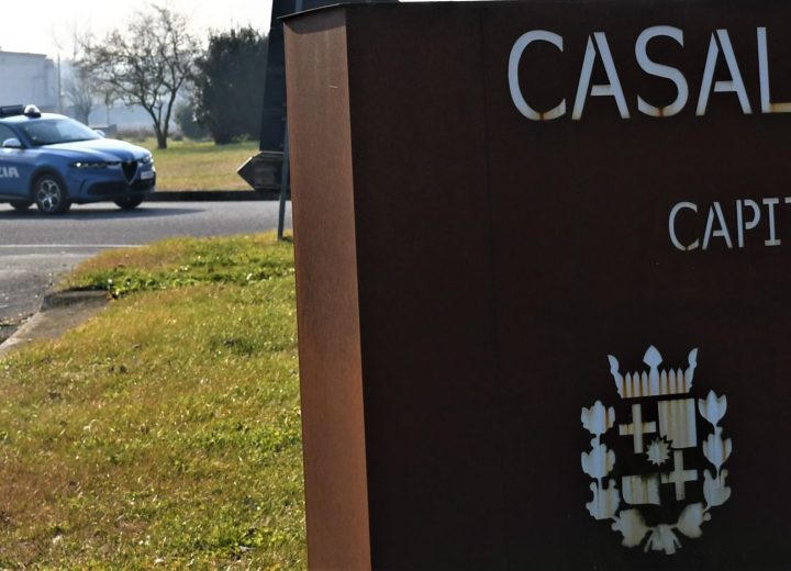 Sorpreso con carta di identità senza microchip: denunciato