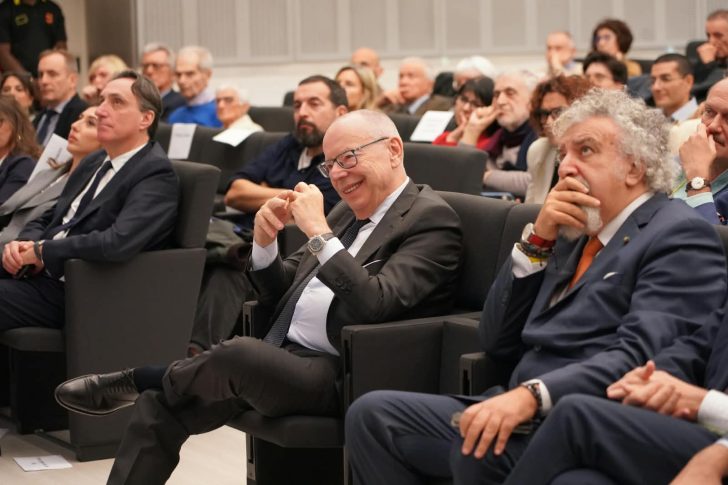 Premio Marchiaro, tutti i vincitori. Riconoscimenti a Enrico Mentana e Cecilia Sala
