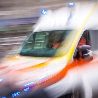Scontro a Gozzano, un morto, statale del Lago d’Orta chiusa al traffico