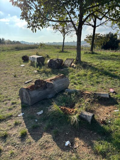 A Rivarone atti vandalici nell’area panoramica il “Cornicione”