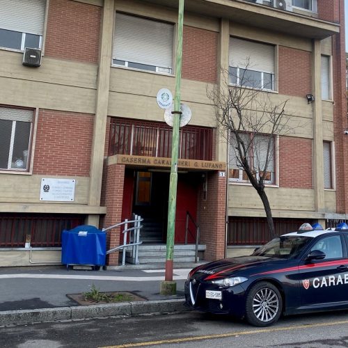 Finge di aver subito un danno della propria auto e vuole essere pagato: denunciato a Novi Ligure