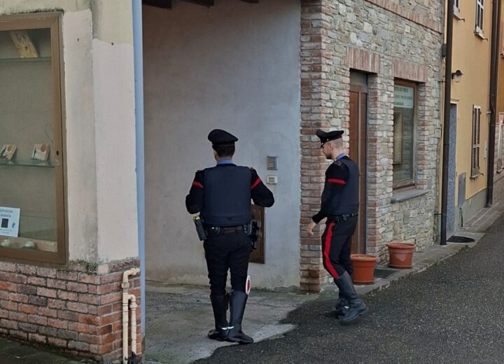 Rapina ufficio postale ma perde il portafogli. Il rapinatore maldestro finisce in carcere