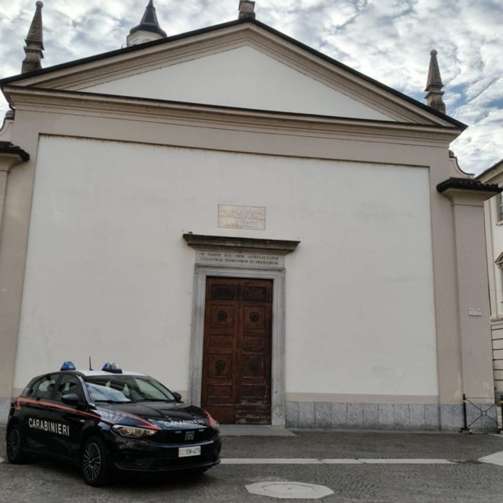 Incendio nella chiesa di San Rocco a Voghera: indagini svelano cosa è successo e scatta la denuncia per due giovani