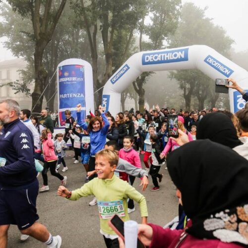 CorriPavia 2026, è il grande giorno: la città si mette in movimento. Radio Gold racconta la corsa in diretta