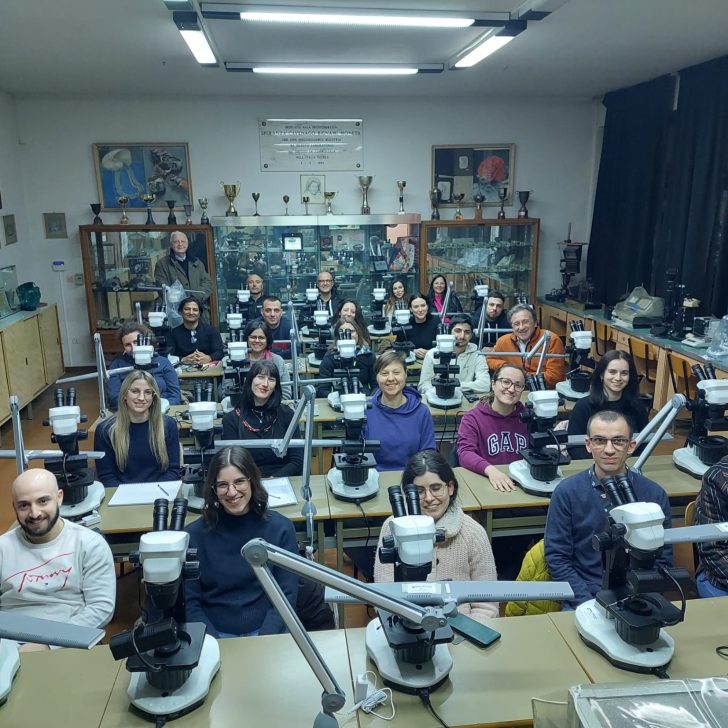 Corso di Gemmologia dell’Istituto Cellini di Valenza: 40 mila euro dalla Fondazione Cra