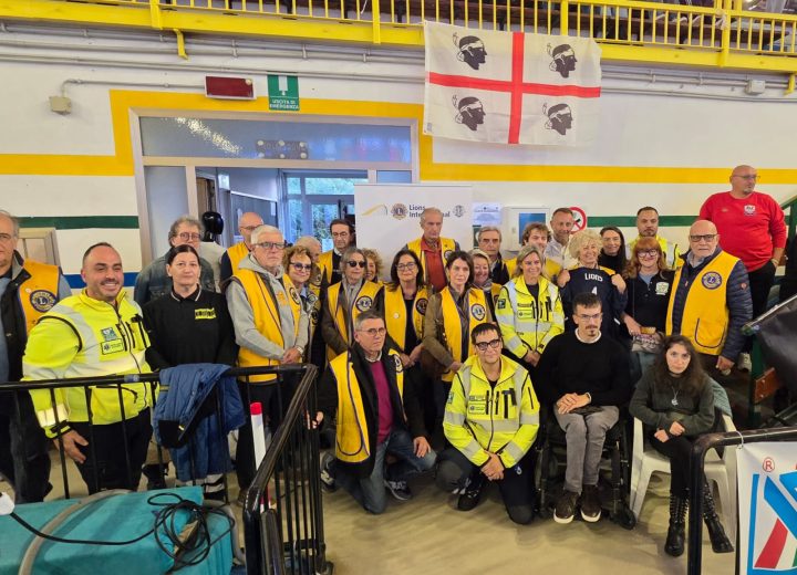 Nuovo defibrillatore al Palacima di Alessandria grazie ai Lions Club
