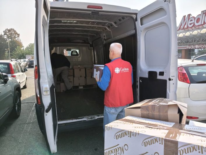 Dona la spesa con NovaCoop: ad Alessandria raccolti oltre 1000 kg di prodotti per famiglie in difficoltà