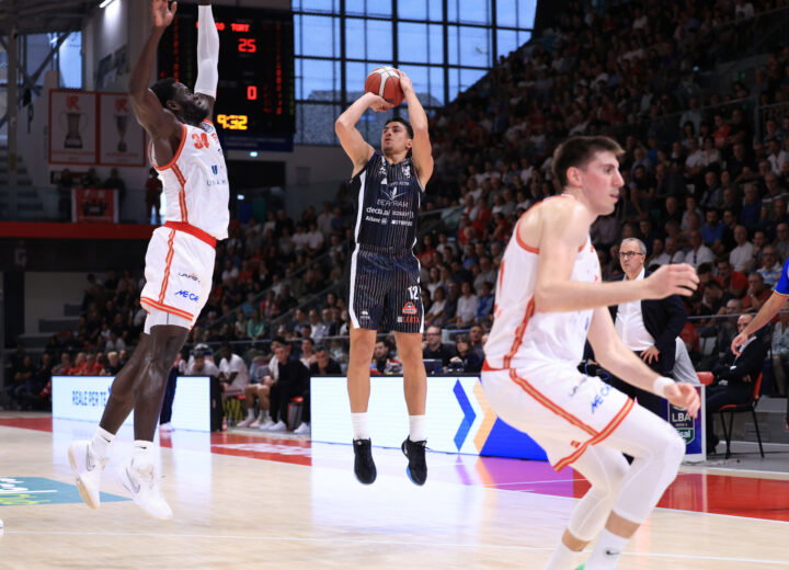 Bertram Derthona lotta fino alla fine ma non basta: al PalaBigi vince Reggio Emilia