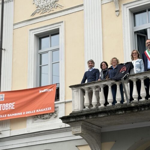 Valenza aderisce alla campagna #indifesa di Terre des Hommes