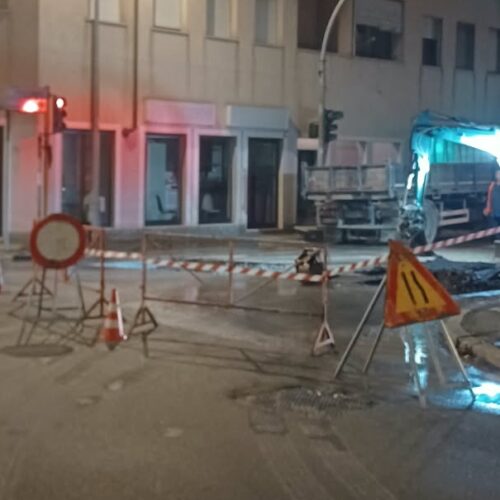 Lavori urgenti sulla rete idrica al quartiere Cristo: alcune vie senza acqua fino alle 12