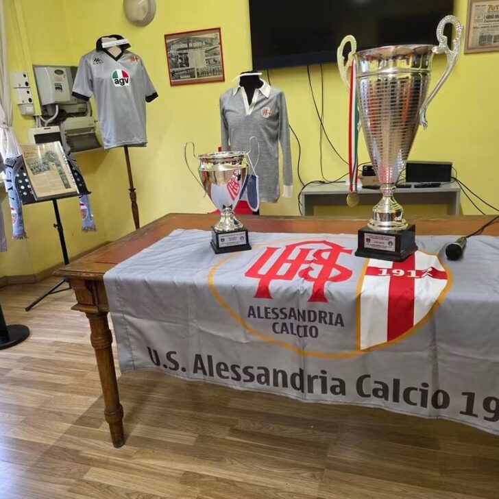 Alla Soms del quartiere Cristo la mostra storica Grigia con maglie e cimeli dell’Alessandria Calcio