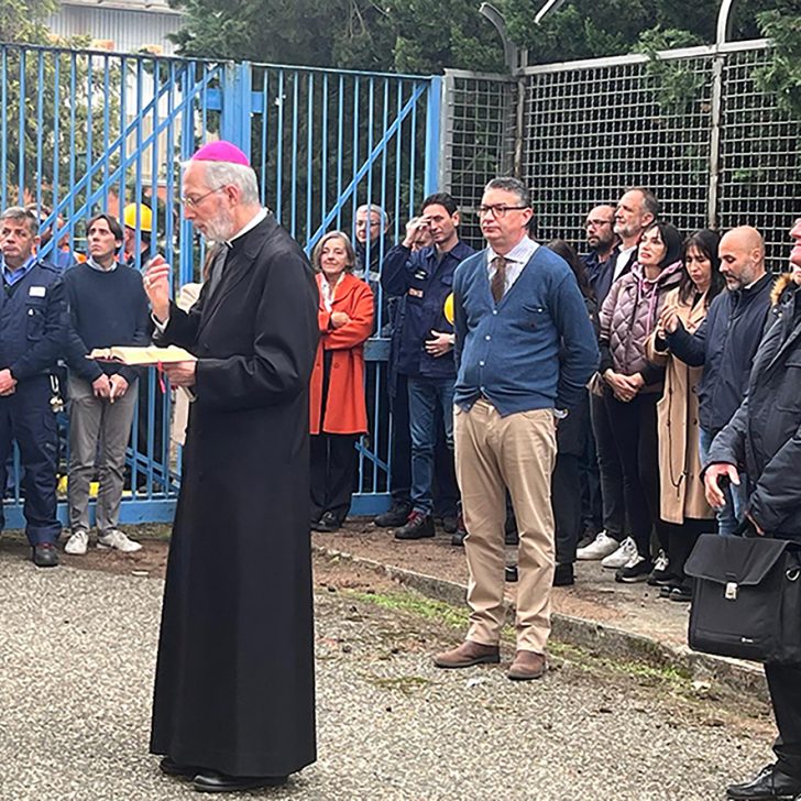 Ex Ilva di Novi Ligure, il vescovo Marini scrive ai lavoratori: “Non siete soli, serve un’alternativa alla chiusura”